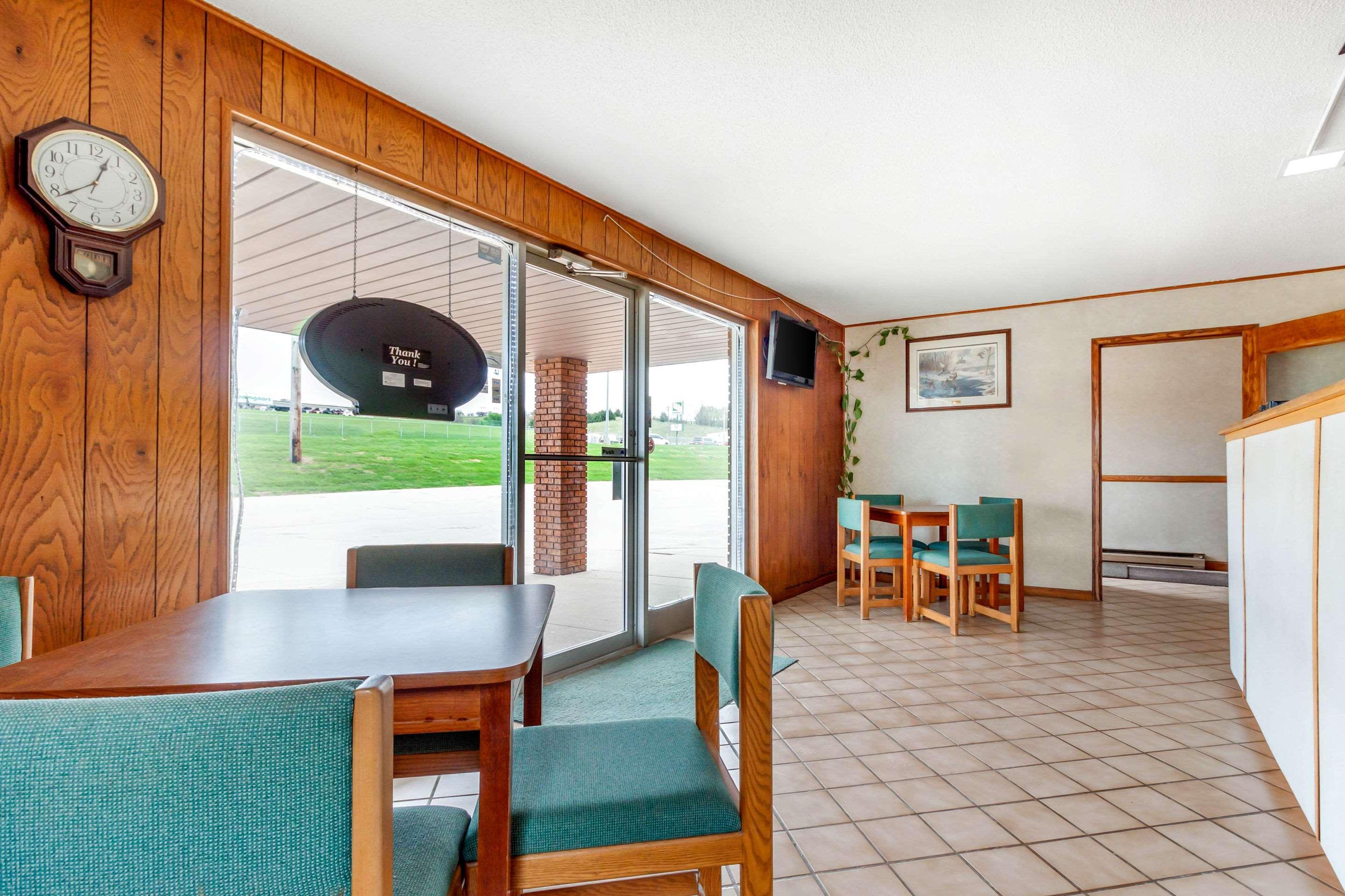 Rodeway Inn Blair Exteriér fotografie